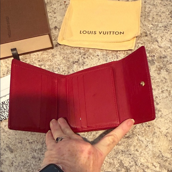Louis Vuitton Glossy Red Wallet - Picture 3 of 6